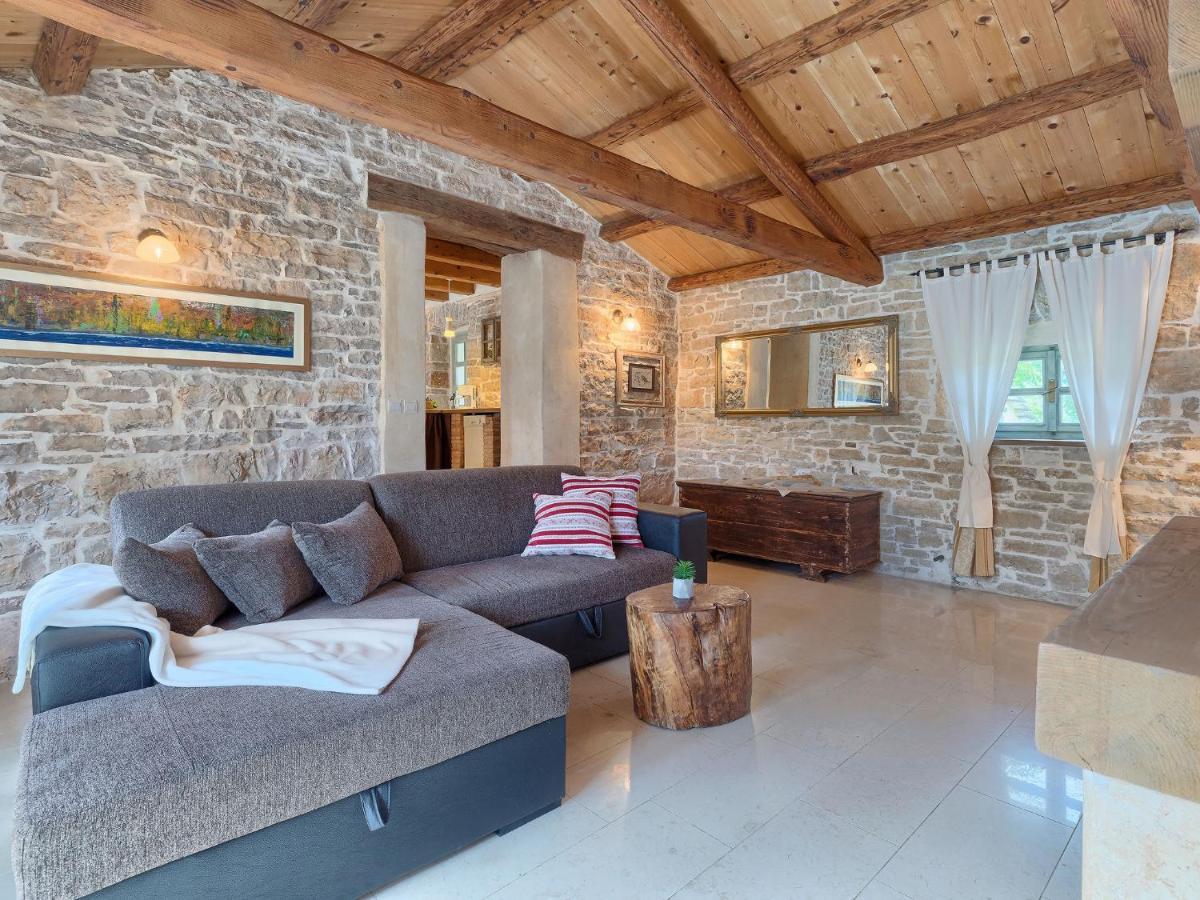 Holiday Home Hrelja - Roj418 By Interhome Zminj Exterior photo